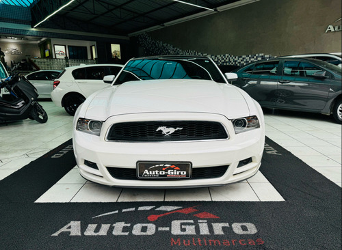 Ford Mustang 3.7 V6 GASOLINA AUTOMÁTICO
