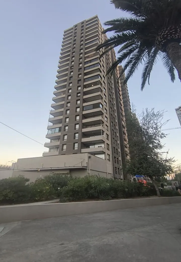 Imagen 1 de 13 de Se Arrienda Cómodo Departamento C/ Bodega En Macul
