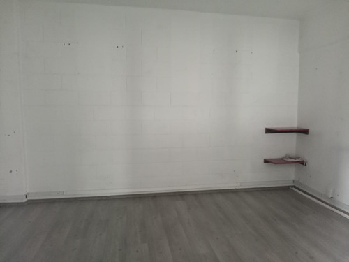 Se Vende Bodega Comercial En Naucalpan Edo Mex A Pocos Metros De Periferico