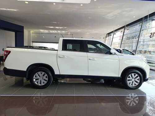 Ssangyong Grand Musso 2.2 4x2 Mt Full