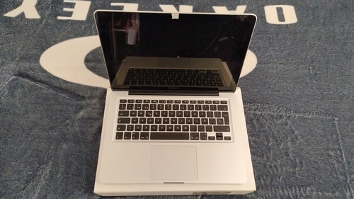 Macbook Pro Mid 2012 13 Pulgadas / Os Sequoia Plateado (Usado)
