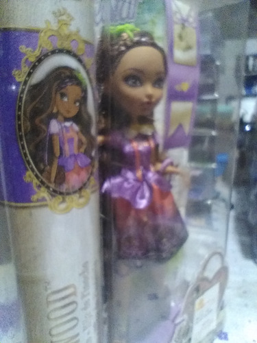 Boneca Ever After High Cedar Wood Bdb11 33cm
