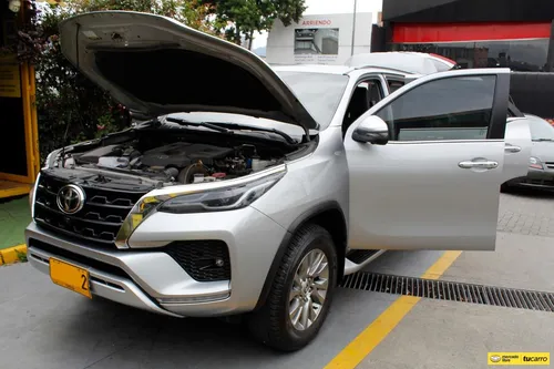 Toyota Fortuner Srv 2023