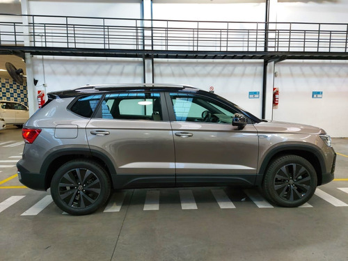 Imagen 14 de 15 de Volkswagen Taos 1.4 250 Tsi Hero Ms A1