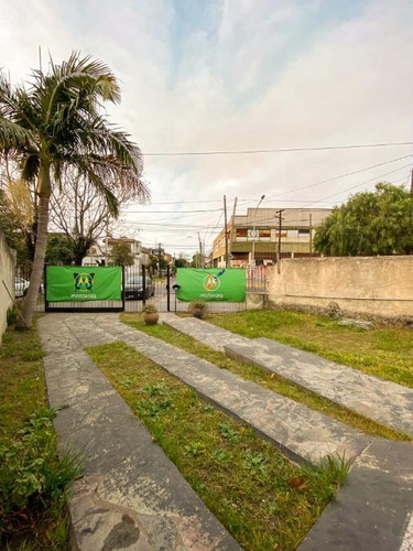 Imagen 2 de 14 de Casa En Venta En Lanus Oeste