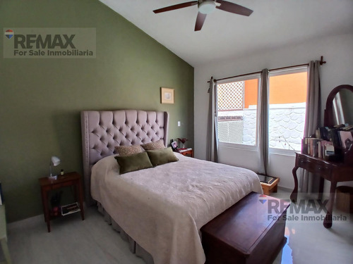 Venta De Casa En Condominio En Burgos, Temixco, Mor...clave 5704