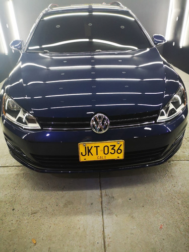 Volkswagen Sportwagen 2016