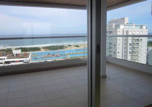 Imagen 23 de 24 de Departamento - Playa Brava - Punta Del Este Brava