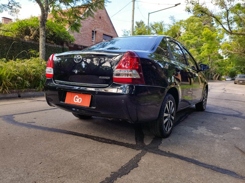 Toyota Etios 1.5 Platinum 4 p