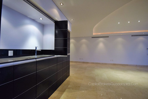 Departamento De Lujo En Venta En Torre Zsense Andares