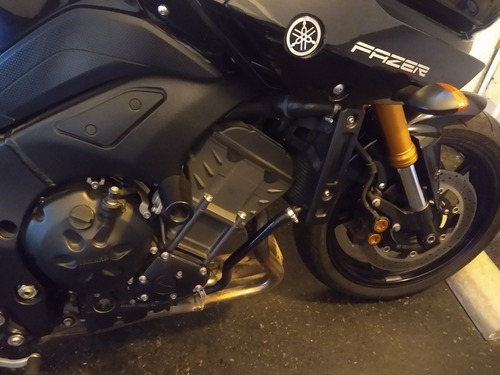 Yamaha Fazer 800