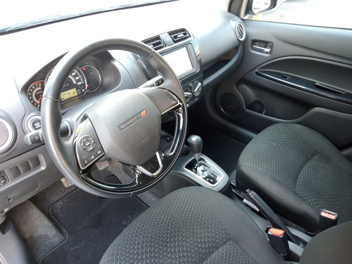 Imagen 11 de 15 de Dodge Attitude 2021 1.2 Sxt At