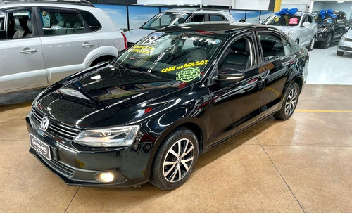 Imagem 17 de 20 de Volkswagen Jetta 2.0 Comfortline 2013