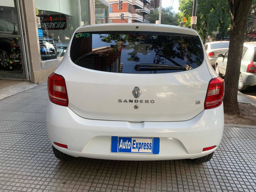 Imagen 4 de 10 de Renault Sandero 1.6 Expression 90cv 2017