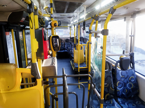 Midi Urbano Caio Apache Vip Mercedes-benz Of 1519 2019