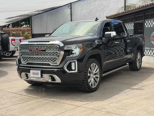 GMC Sierra 6.2 Denali Dvd At