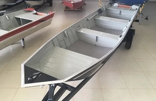 Imagem 11 de 16 de Barco Pety Amazonas 600 Sl ''semi Chato''