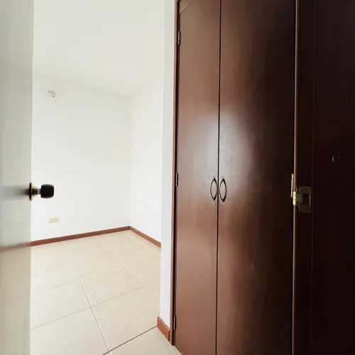 Apartamento En Venta En Valle Del Lili. Cod V8014693