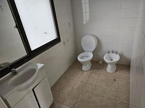 Oficina En Alquiler De 730 M2 - En Microcentro