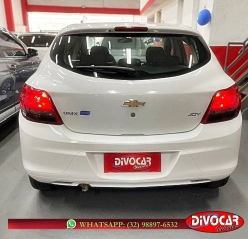 Imagem 8 de 9 de Chevrolet Onix 1.0 Mpfi Joy 8v Flex 4p Manual
