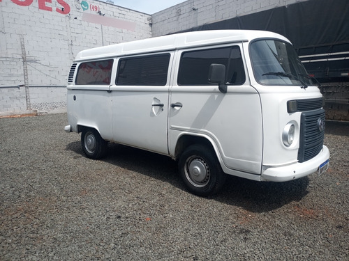 Volkswagen Kombi 1.4 Standard Total Flex 3p