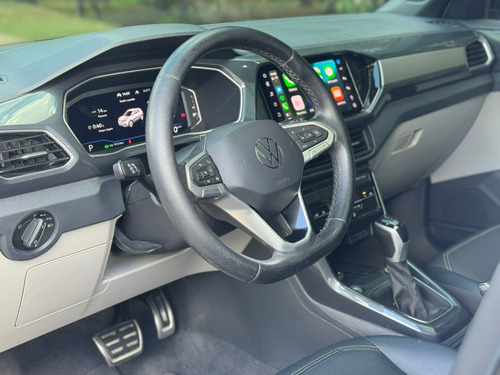 Volkswagen T-Cross 1.4 250 TSI TOTAL FLEX HIGHLINE AUTOMÁTICO