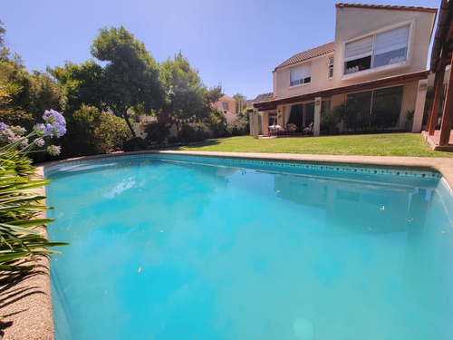 Acogedora Casa En Santa Elena Chicureo