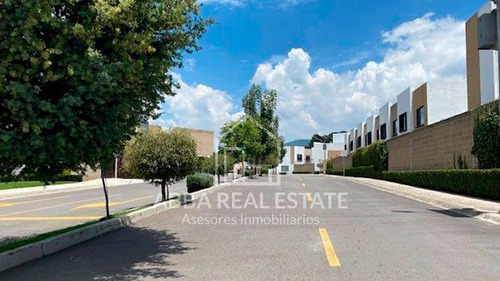 Casa En Venta En Vista Bosques En Ocoyoacac, Toluca