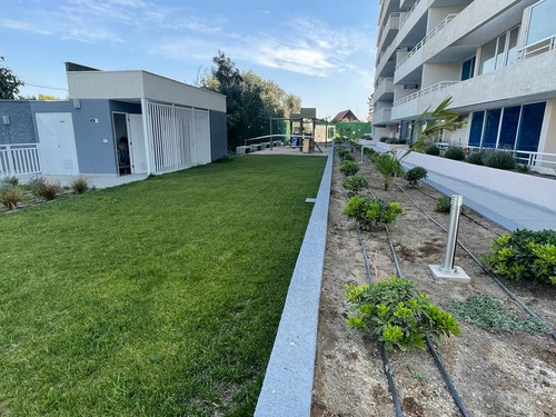 Departamento En Venta De 1 Dorm. En La Cisterna