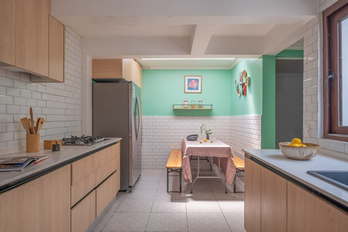 Imagen 13 de 30 de En Pasaje, Jardines Con Terraza Y Piscina (simón González)