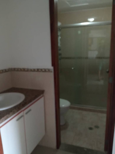 Imagen 6 de 6 de Apartamento En Alquiler Tipo Estudio En Mañongo Sector El Rincon Resd Altavista Suites