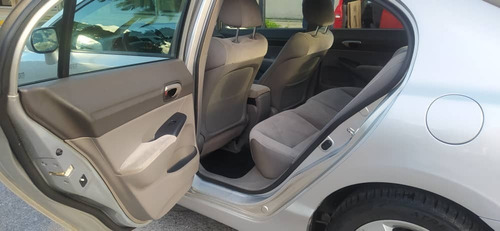 Imagen 11 de 15 de Honda Civic Emotion Automatico