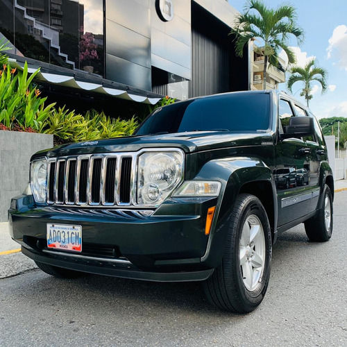 Imagen 10 de 14 de Jeep Cherokee Kk 2012
