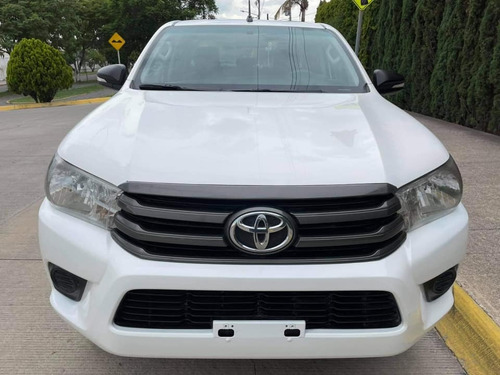 Imagen 9 de 13 de Toyota Hilux 2016, Excelentes Condiciones ! ! !