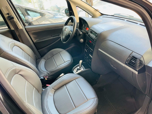 Fiat Idea 1.6 16v Essence Flex Dualogic 5p