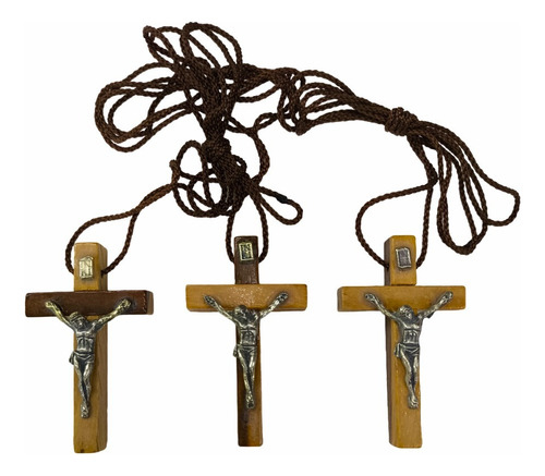 Crucifijo De Madera Con Cruz Mediana - 2 Piezas