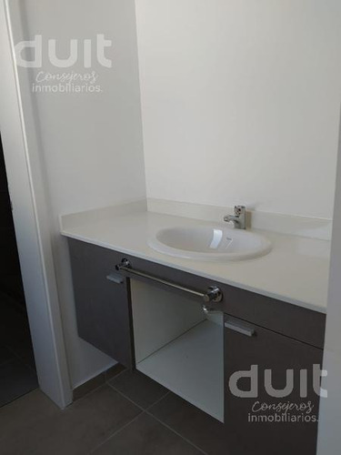 Imagen 9 de 11 de Duplex Espectacular En Claros Del Bosque! Diseño Innovador! (ss)