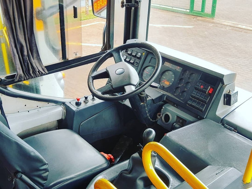 Imagem 8 de 9 de Ônibus Coletivo 2012 Volks 17.230