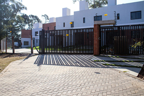 Housing Alto Rivera - Tipologia 1 Planta En Construccion