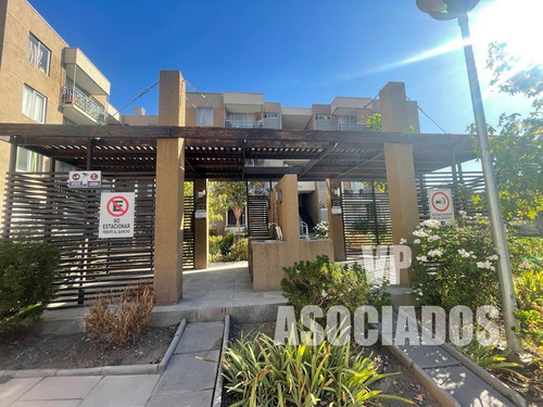 Venta Depto 3d-1b Y Box En Tercer Piso, Puente Alto.