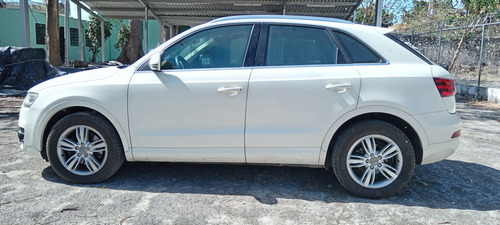 Audi Q3 2.0 S-line Plus 211hp At