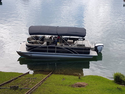 Pontoon Boat Starcraft Mx23c Motor Evinrude G2 150hp