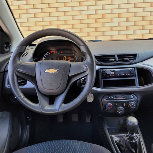 Imagem 8 de 10 de Chevrolet Prisma Joy 1.0 Flex 2018 Completo