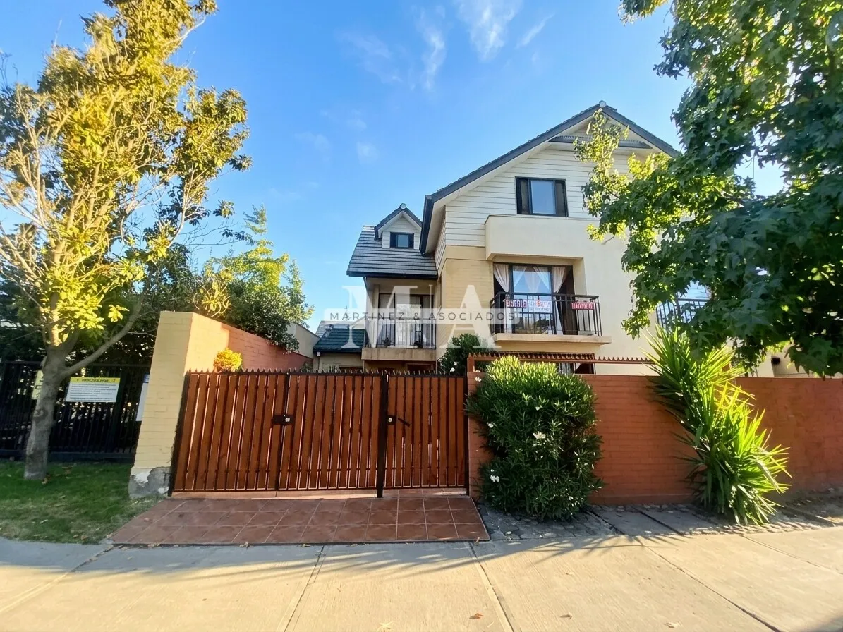 Imagen 2 de 16 de Venta Casa 4d/3b + 11 Ambientes En Ciudad Satélite, Maipú