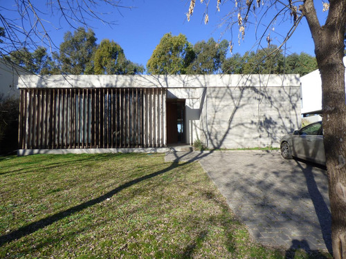 Casa En Venta En Grand Bell Ii