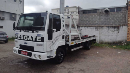 Imagem 5 de 9 de Ford Cargo 815e