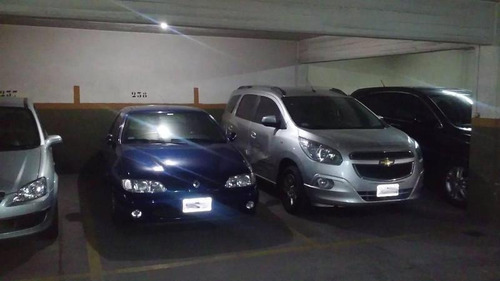 Imagen 2 de 3 de Pack De 3 Cocheras. Grandes. Fijas. Cubiertas