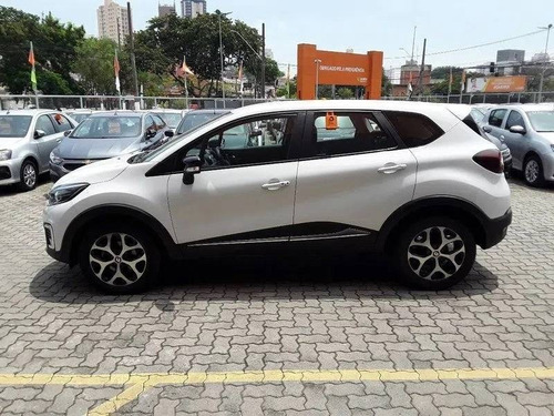 Imagem 3 de 9 de Renault Captur 2.0 16v Hi-flex Intense Automático