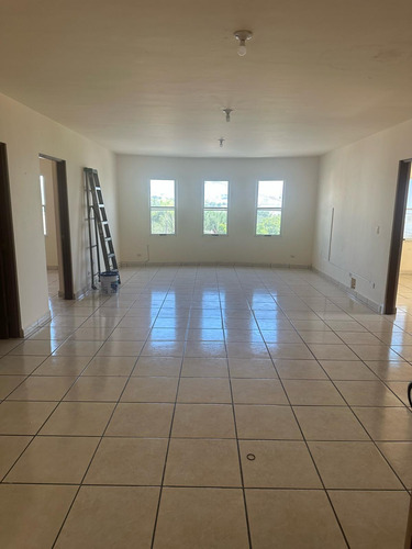 Departamento Renta Cerca Uvm Cumbres 5 Sector Monterrey