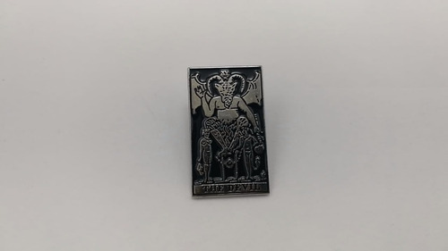 Pin Baphomet Goth Dark Gotico